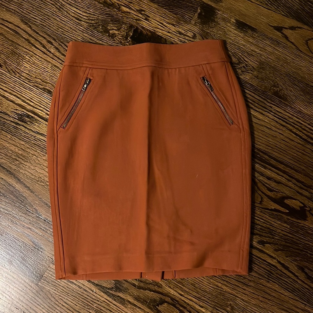 Rust/burnt orange pencil skirt with zipper pockets